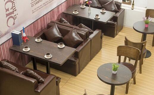 另外还可以采用板式家具