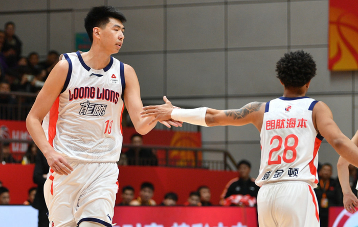 程帅澎26分引领浙江队三杀广州收获两连胜