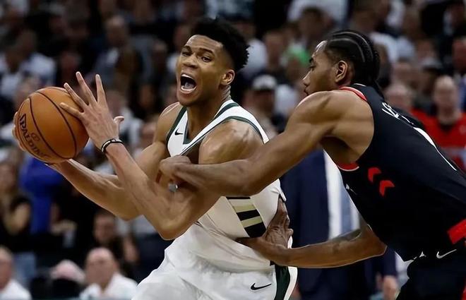 金州勇士休赛期面临多重挑战：教练去留、自由