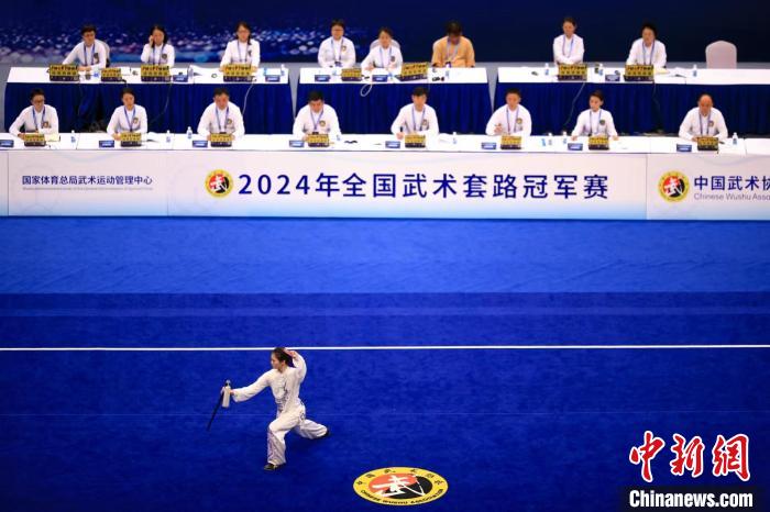 静海之地见证传统与现代武术对话：全国武术套